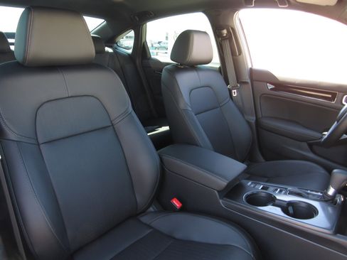 New 2026 Honda Civic Sport Touring image 9