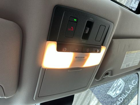 Used 2024 Nissan Altima 2.5 SV w/ SV Premium Package image 27