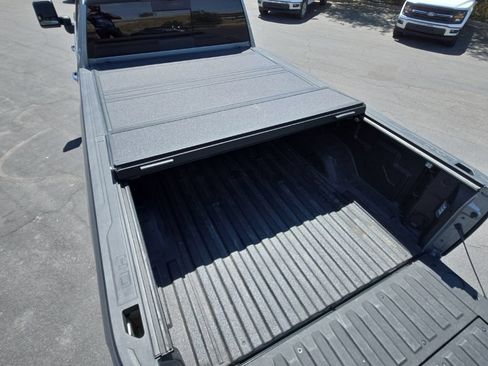Used 2026 Chevrolet Silverado 3500 High Country w/ Technology Package AWD/4WD image 12