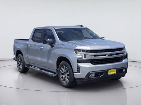 Used 2021 Chevrolet Silverado 1500 RST w/ Bed Protection Package RWD image 3