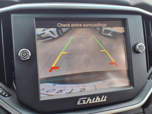 Used 2014 Maserati Ghibli Base image 6