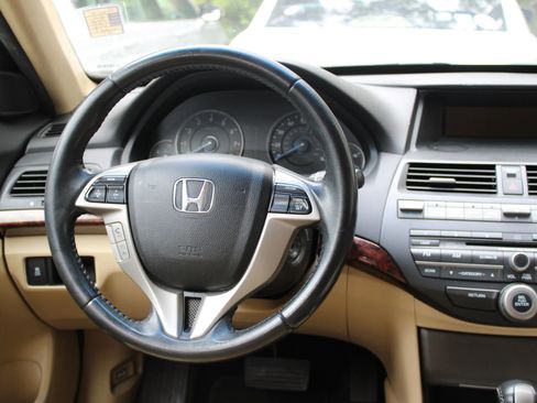 Used 2012 Honda Crosstour EX-L image 5