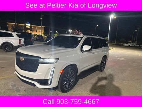 Used 2021 Cadillac Escalade Sport Platinum w/ Heavy-Duty Trailer Package AWD/4WD image 3