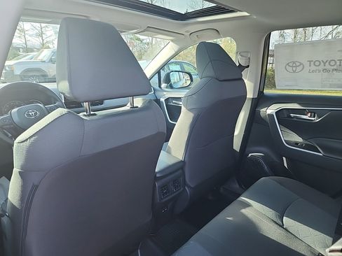 New 2025 Toyota RAV4 XLE w/ Convenience Package FWD image 27