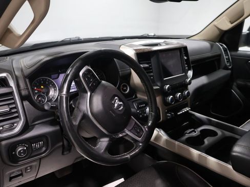 Used 2019 RAM 1500 Laramie image 16