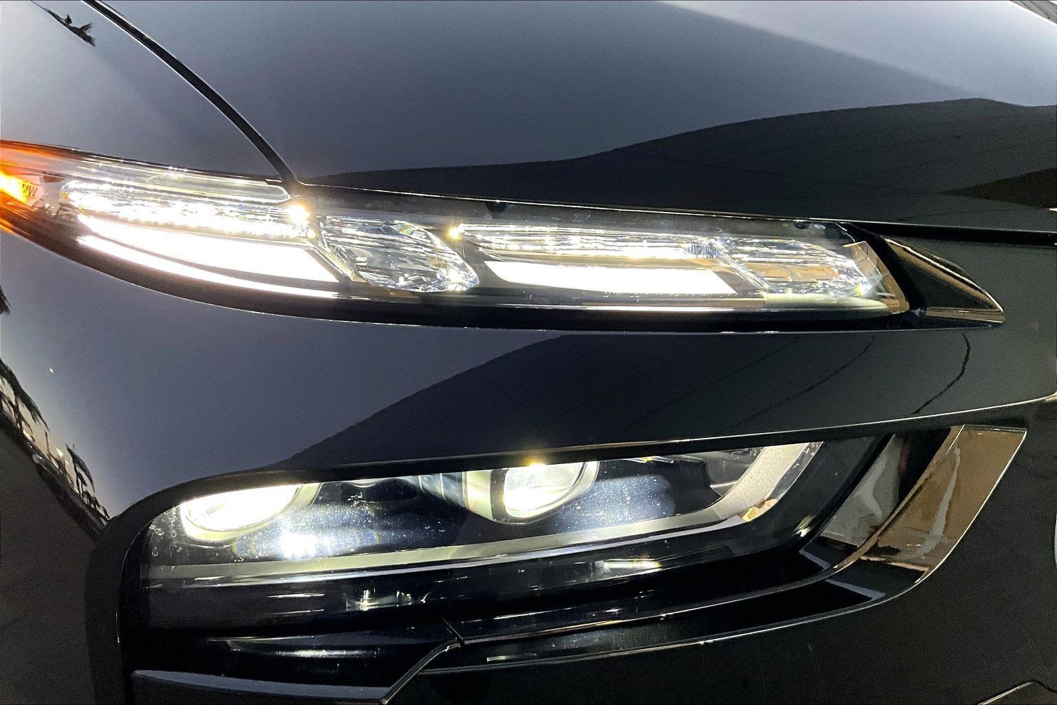 Used 2026 BMW ALPINA XB7 AWD/4WD image 29