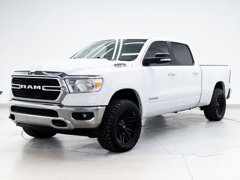 Used 2020 RAM 1500 Big Horn AWD/4WD image 3