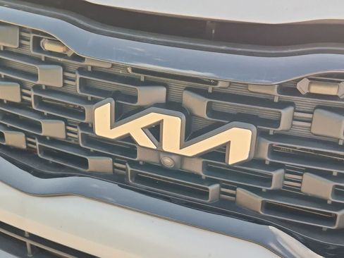 Used 2022 Kia Telluride SX w/ SX Prestige Package AWD/4WD image 32