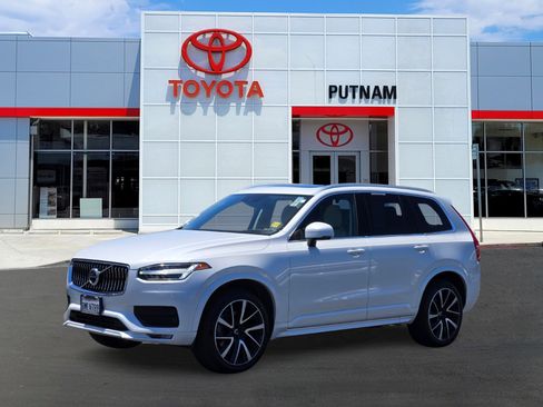 Used 2020 Volvo XC90 T6 Momentum AWD/4WD image 8