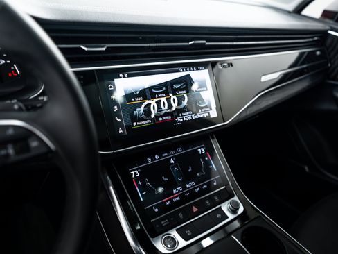 Certified 2023 Audi Q7 3.0T Premium Plus w/ Premium Plus Package AWD/4WD image 12