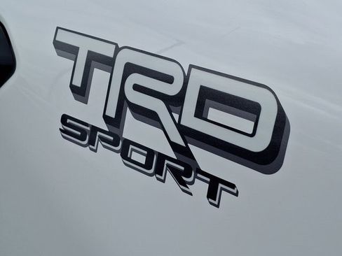 Used 2024 Toyota Tacoma TRD Sport w/ TRD Sport Upgrade Package image 11