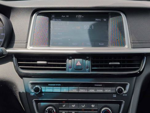 Used 2020 Kia Optima LX FWD image 12