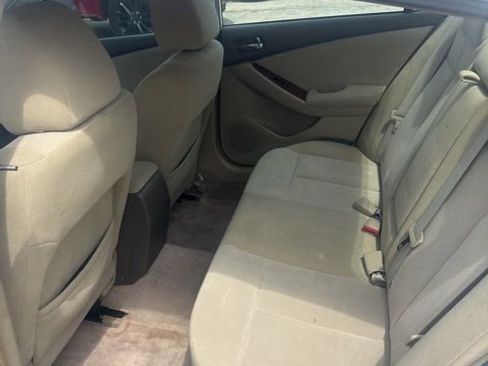 Used 2009 Nissan Altima 2.5 SL w/ Convenience Plus Pkg FWD image 16