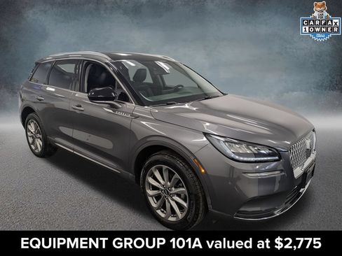 Used 2022 Lincoln Corsair AWD w/ Premium Package image 3