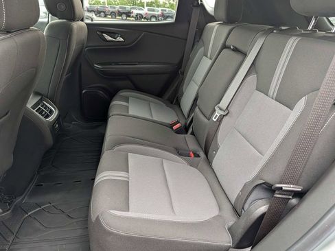 Used 2024 Chevrolet Blazer LT w/ Convenience Package FWD image 18
