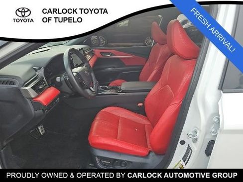 Used 2025 Toyota Camry XSE FWD image 6