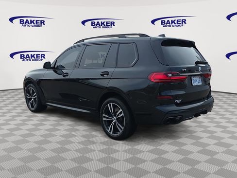 Used 2022 BMW X7 M50i w/ Dynamic Handling Package image 7