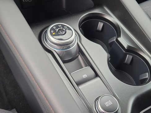 New 2026 Ford Explorer Active image 31