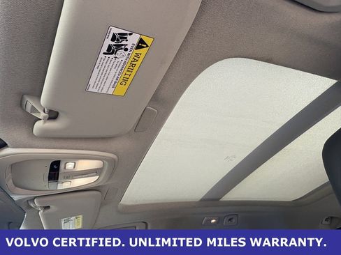 Certified 2025 Volvo XC40 B5 Plus image 28