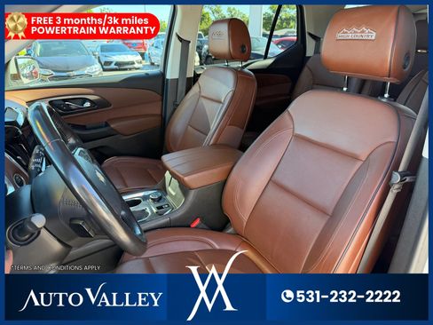 Used 2021 Chevrolet Traverse High Country AWD/4WD image 11