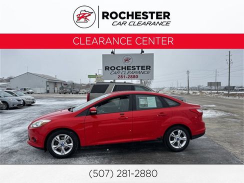 Used 2013 Ford Focus SE image 1