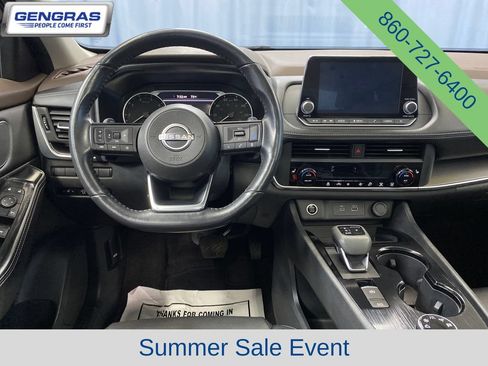 Used 2023 Nissan Rogue SV w/ SV Premium B Package AWD/4WD image 32
