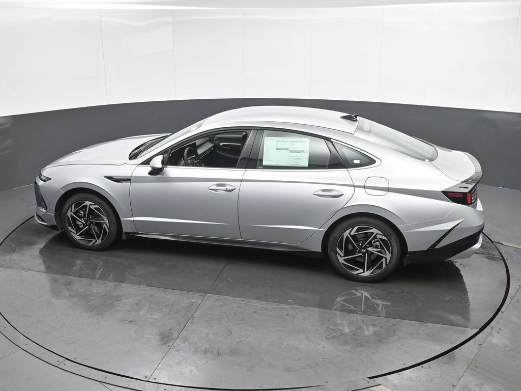New 2026 Hyundai Sonata SEL FWD image 40