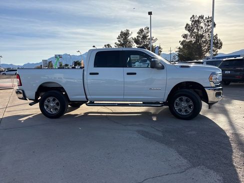 Used 2024 RAM 2500 Big Horn AWD/4WD image 4