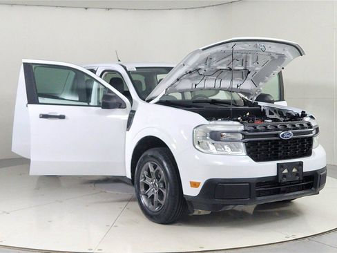 Used 2024 Ford Maverick XLT w/ Equipment Group 300A Standard image 9