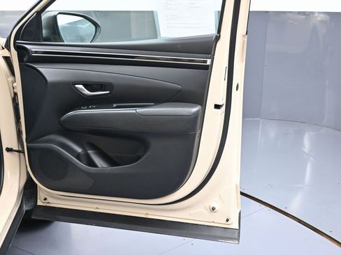 Used 2022 Hyundai Santa Cruz SEL Premium image 27