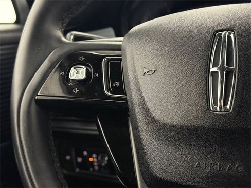 Used 2022 Lincoln Corsair AWD w/ Equipment Group 101A image 20
