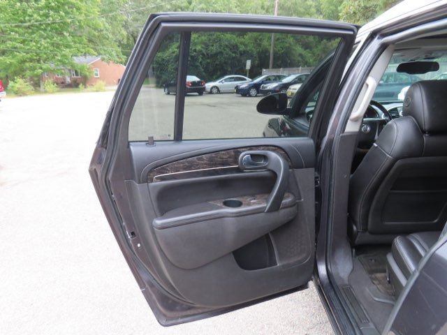 Used 2013 Buick Enclave Leather AWD/4WD image 12