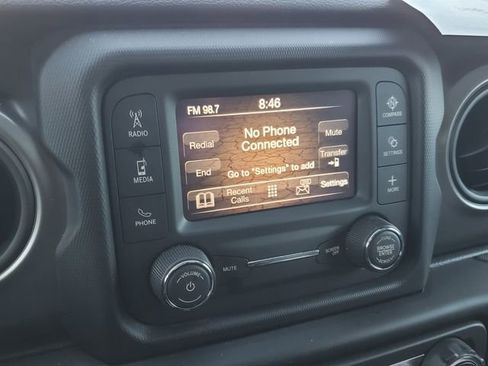 Used 2021 Jeep Wrangler Sport image 26