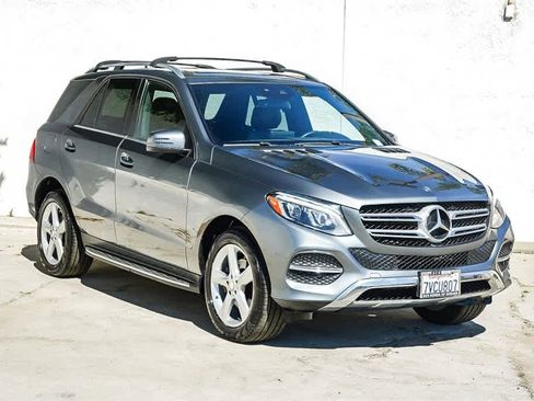 Used 2017 Mercedes-Benz GLE 350 image 3