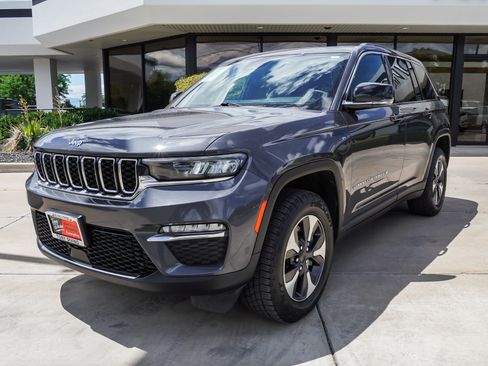 Used 2024 Jeep Grand Cherokee Limited 4xe AWD/4WD image 4