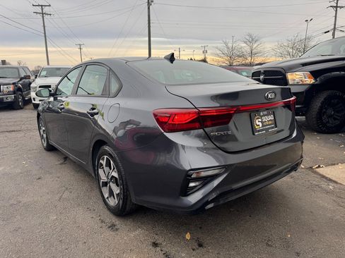 Used 2021 Kia Forte LXS image 3