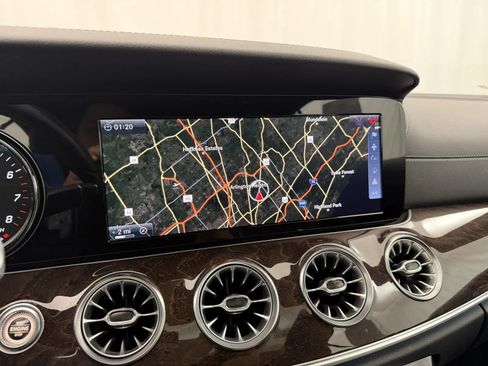 Used 2018 Mercedes-Benz E 400 4MATIC Coupe image 35