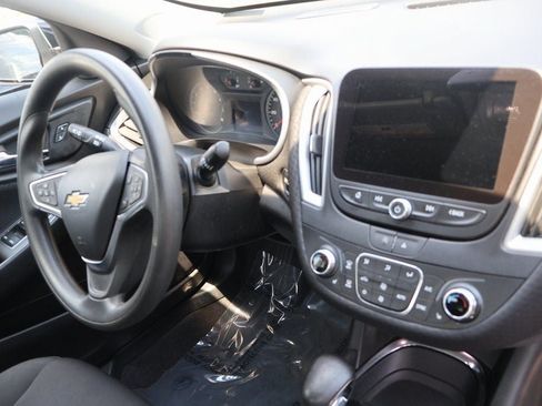 Used 2023 Chevrolet Malibu LT w/ Driver Confidence Package FWD image 9
