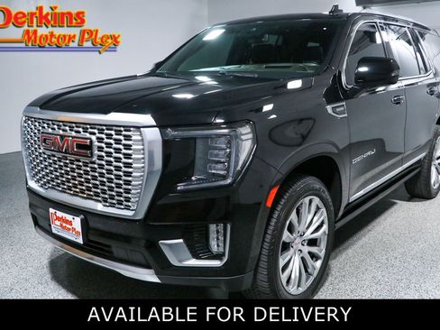 Used 2023 GMC Yukon Denali AWD/4WD image 1