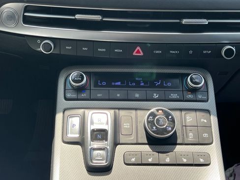 Used 2023 Hyundai Palisade SEL w/ Premium Package AWD/4WD image 37