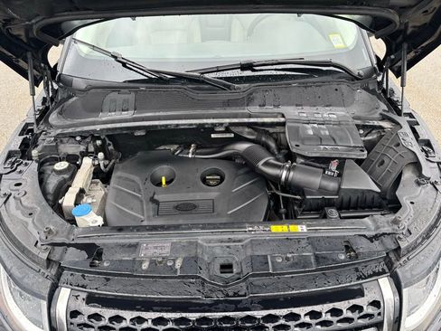 Used 2017 Land Rover Range Rover Evoque SE AWD/4WD image 26