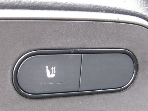 Used 2025 Mercedes-Benz Sprinter 2500 image 13