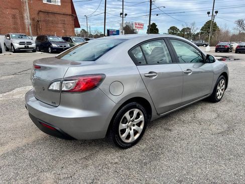 Used 2010 MAZDA MAZDA3 i Sport image 7
