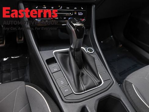 Used 2025 Volkswagen Jetta Sport FWD image 13