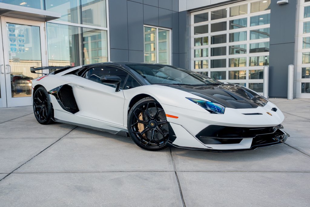 Used 2019 Lamborghini Aventador SVJ AWD/4WD image 1