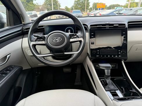 Used 2023 Hyundai Tucson SEL w/ Convenience Package AWD/4WD image 15