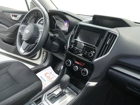 Used 2024 Subaru Forester Premium image 29