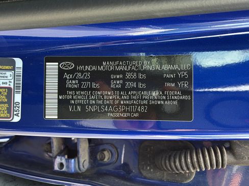 Used 2023 Hyundai Elantra SEL w/ Convenience Package FWD image 32