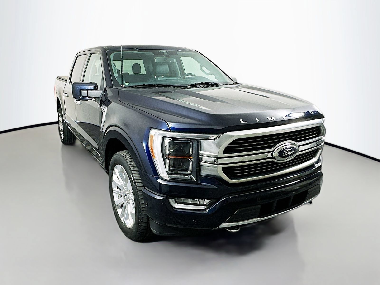 Used 2022 Ford F150 Limited AWD/4WD image 1