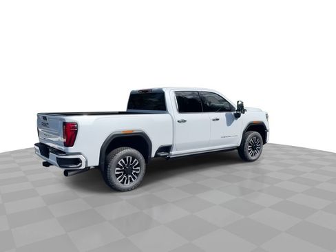 New 2026 GMC Sierra 3500 Denali Ultimate AWD/4WD image 8